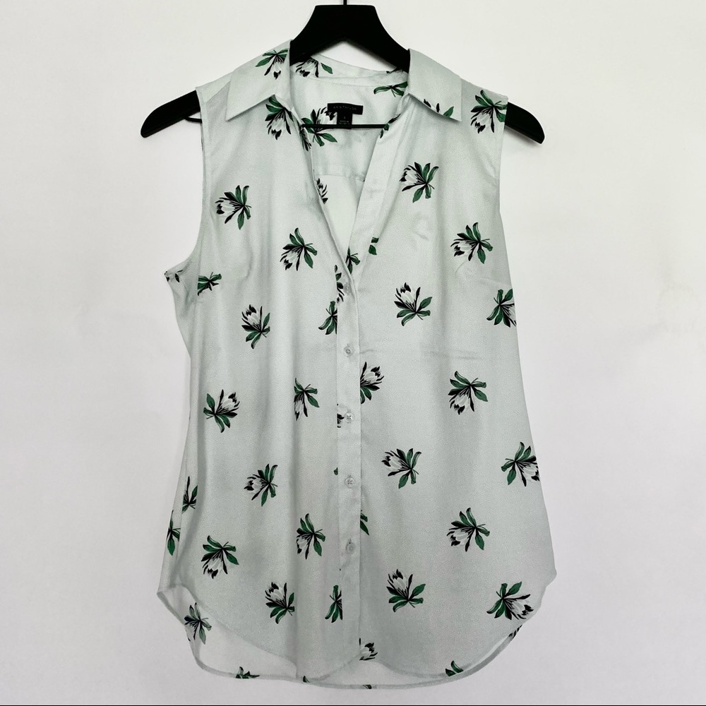 Ann Taylor Floral Sleeveless Blouse